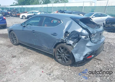 2025 Mazda Mazda3 Hatchback 2.5 S Carbon Edition z USA, uszkodzony, nr VIN JM1BPBLM8S1751214